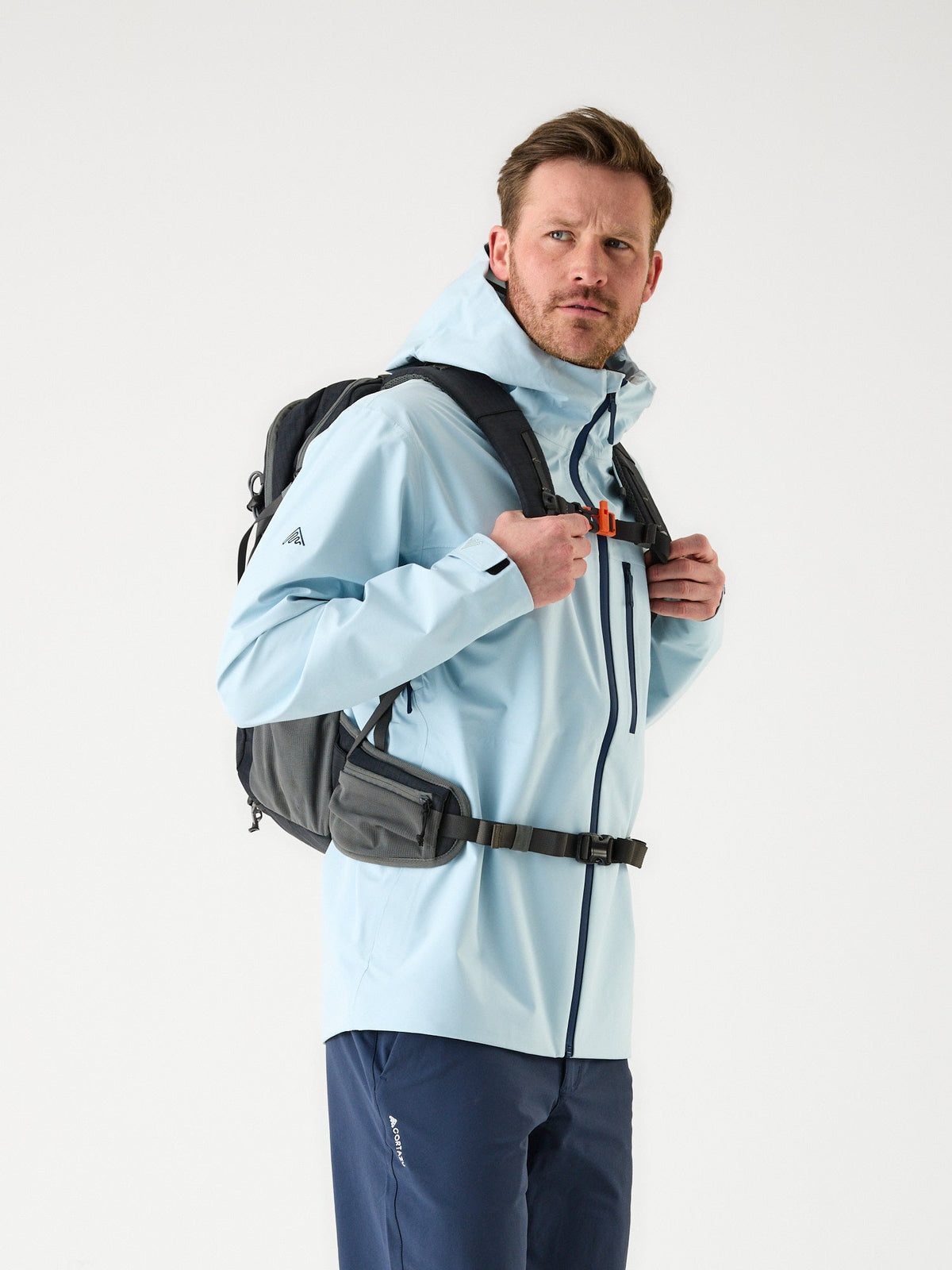 AR Hardshell Jacket Pale Blue | Men