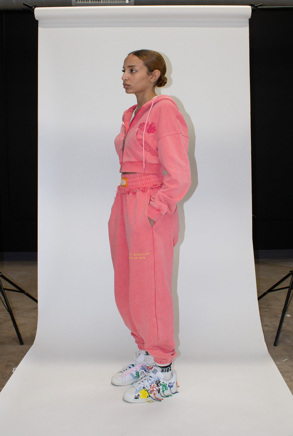 MB ATHLETICS STONEWASHED JOGGER -- CHERRY